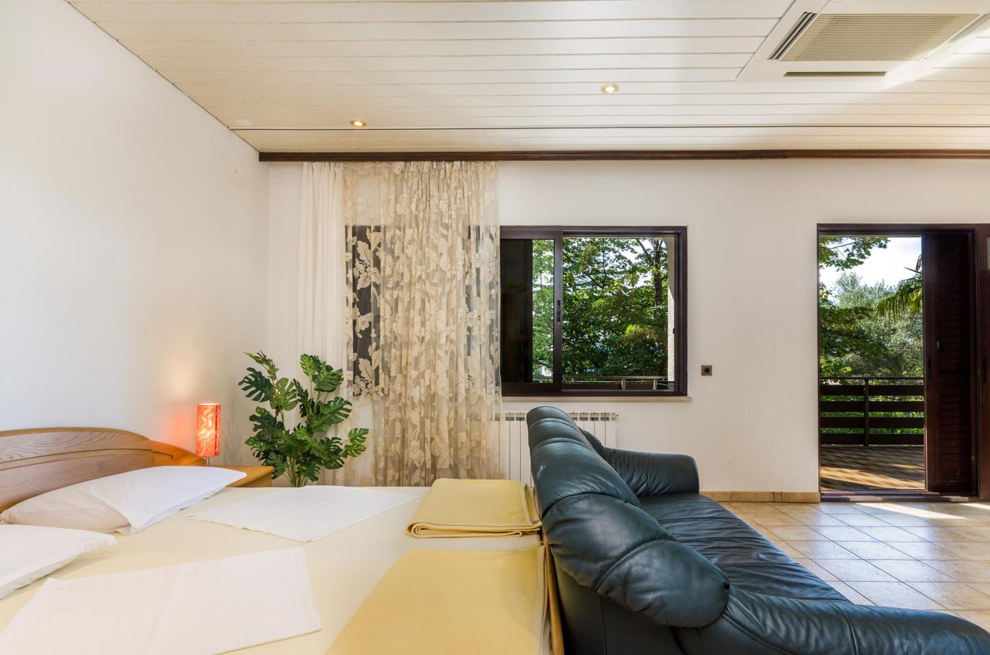 Villa Nada Цриквеница Экстерьер фото