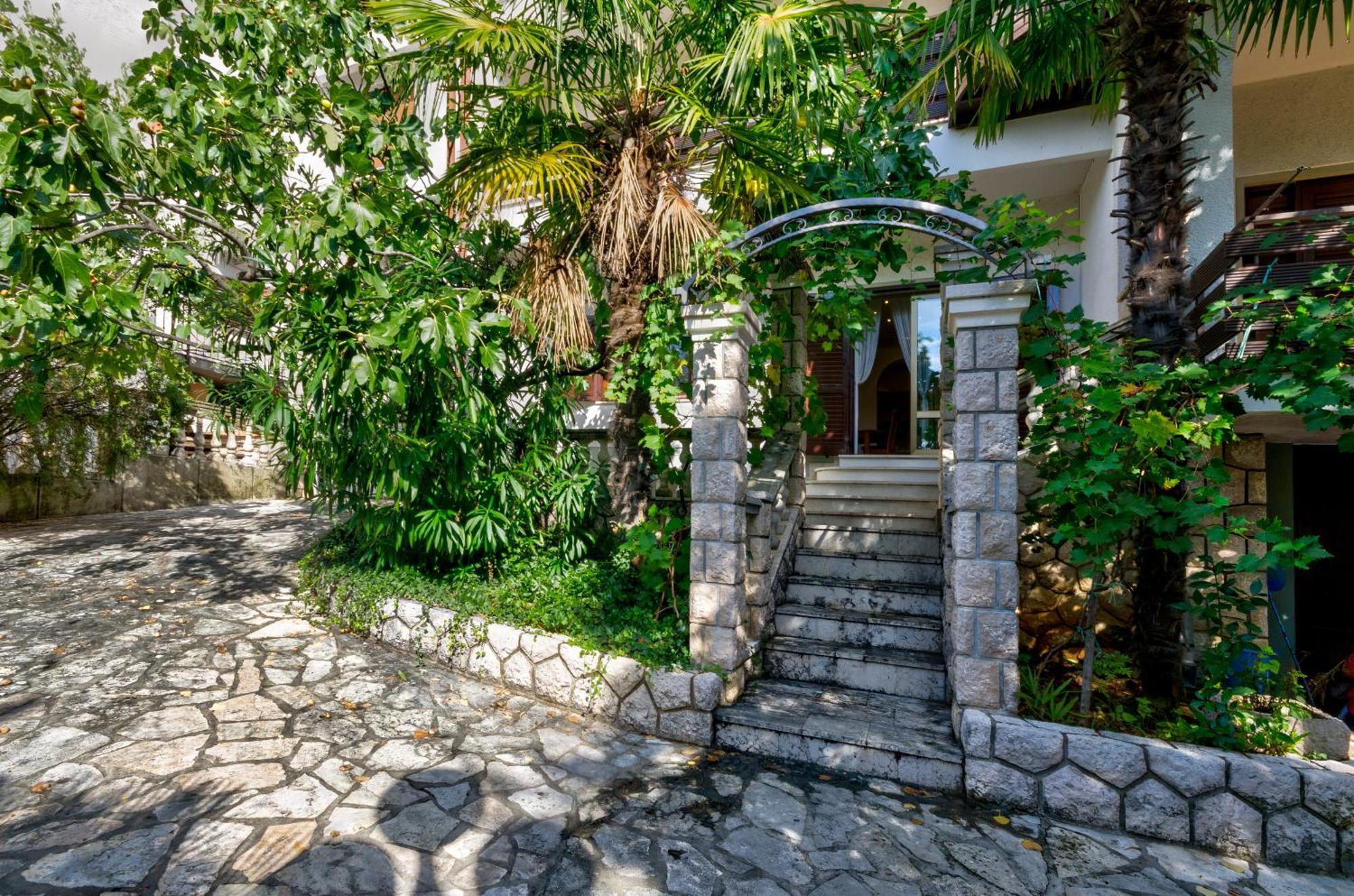 Villa Nada Цриквеница Экстерьер фото